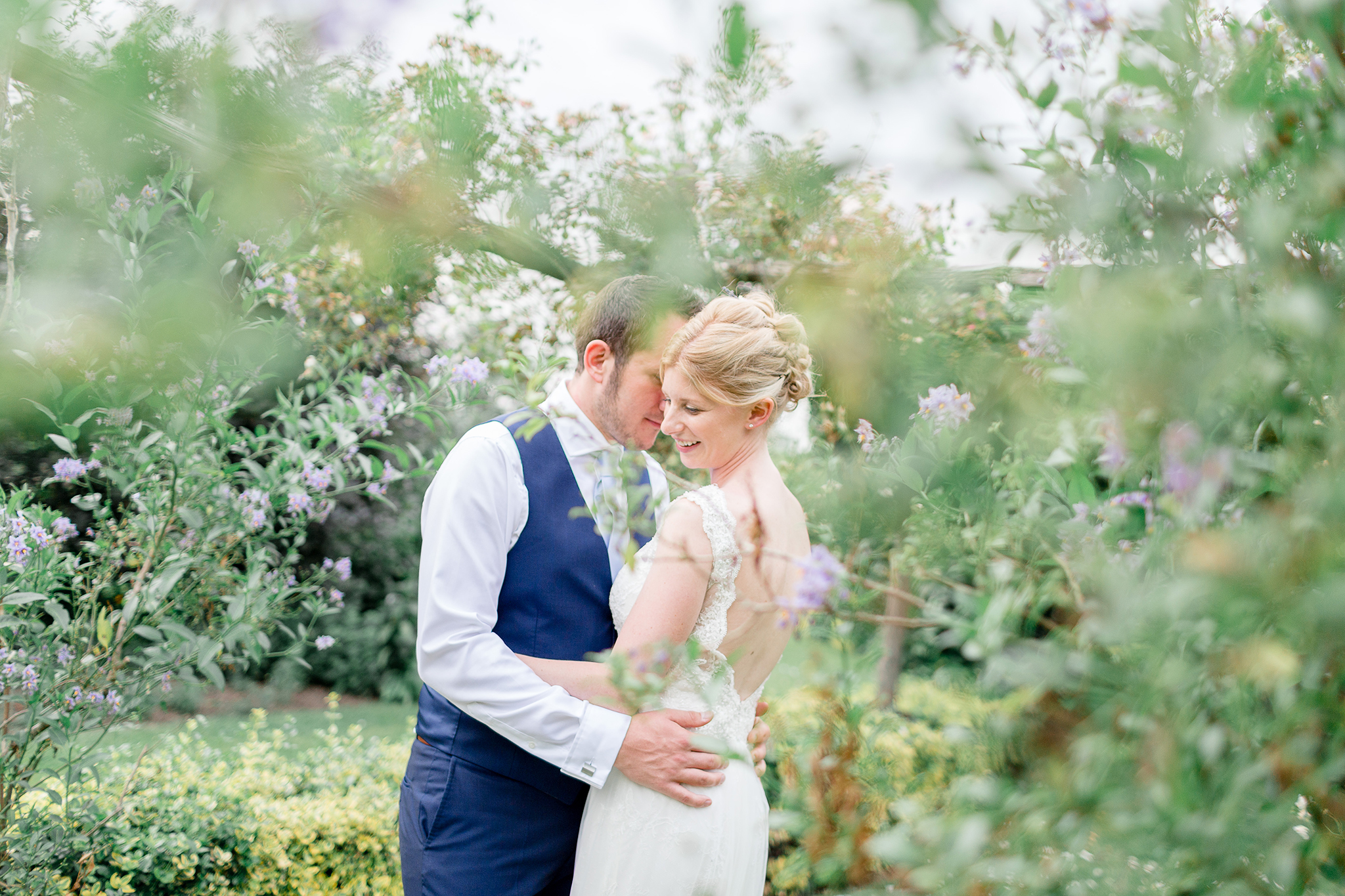 LYNDA + SEAN     OUTDOOR WEDDING