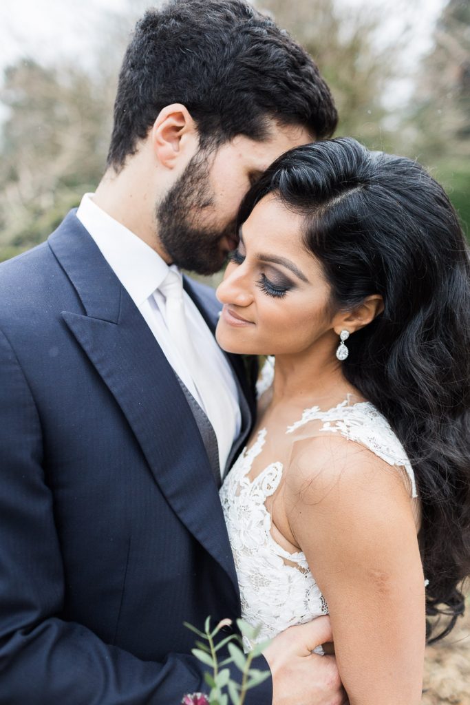 Gaynes-park-wedding-photographer-32